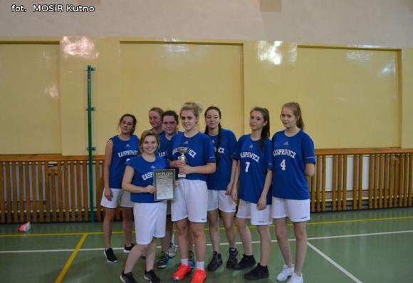 Koszykarki Kasprowicza najlepsze w powiecie