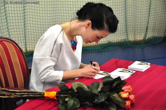 Niecodzienne spotkanie z Magdaleną Kumorek w Szkole Podstawowej nr 6