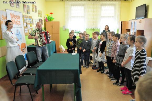 Niecodzienne spotkanie z Magdaleną Kumorek w Szkole Podstawowej nr 6