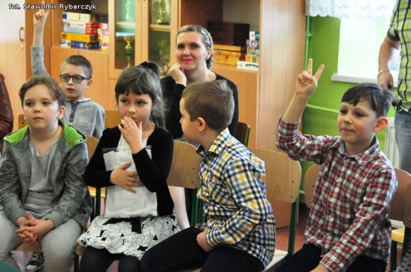 Niecodzienne spotkanie z Magdaleną Kumorek w Szkole Podstawowej nr 6