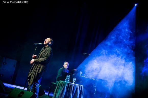 Recital Janusza Radka. Serce głowie niech rozkazuje, gdy się sercu bardzo, bardzo chce