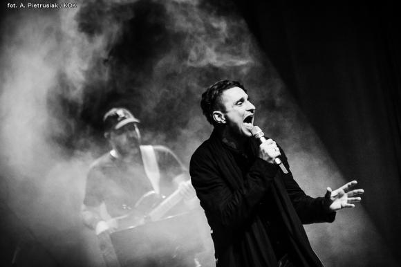 Recital Janusza Radka. Serce głowie niech rozkazuje, gdy się sercu bardzo, bardzo chce