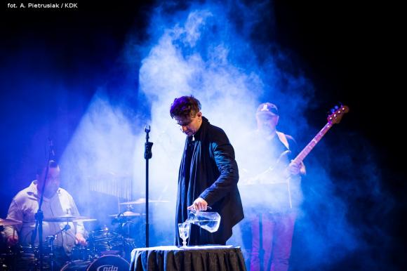 Recital Janusza Radka. Serce głowie niech rozkazuje, gdy się sercu bardzo, bardzo chce