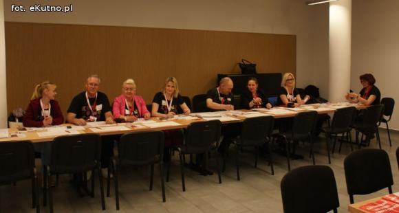  Nie bądź dzikiem, podziel się z Oliwią szpikiem