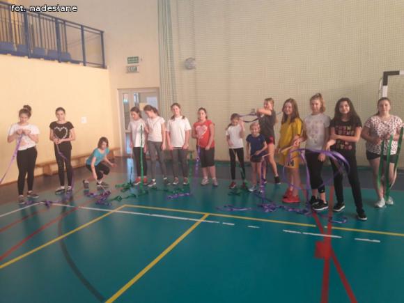 Taniec z klasą w Szóstce