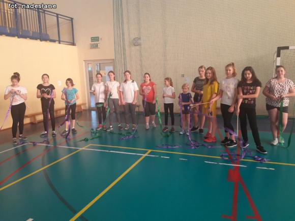 Taniec z klasą w Szóstce