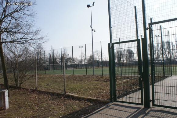 Miejskie obrazki. Panie prezydencie i panie prezesie idzie wiosna, trzeba posprzątać