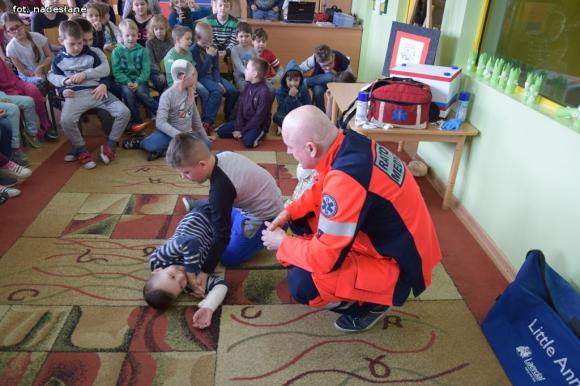 Spotkanie z ratownikiem medycznym