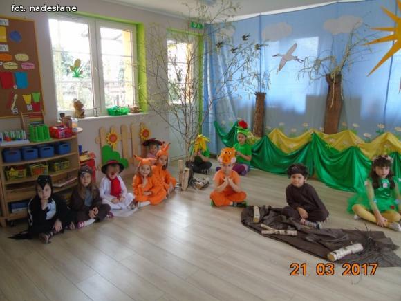 Królestwo leśnej przyrody na pierwszy dzień wiosny w kutnowskim przedszkolu