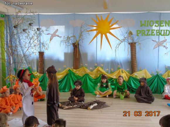 Królestwo leśnej przyrody na pierwszy dzień wiosny w kutnowskim przedszkolu