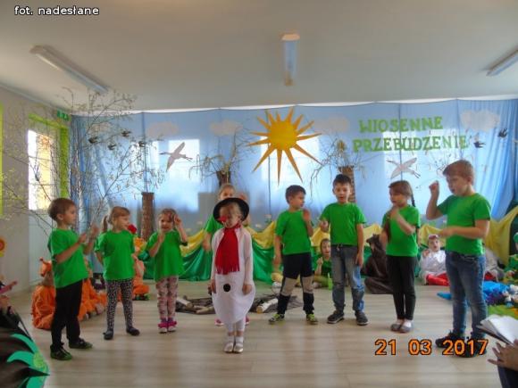 Królestwo leśnej przyrody na pierwszy dzień wiosny w kutnowskim przedszkolu