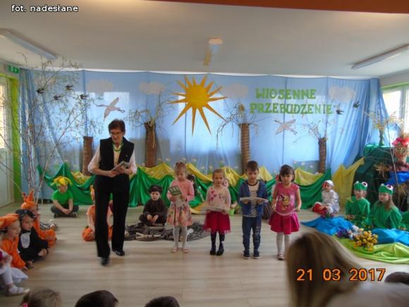 Królestwo leśnej przyrody na pierwszy dzień wiosny w kutnowskim przedszkolu