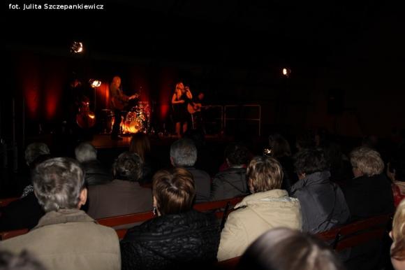 Duet Maja i Andrzej Sikorowscy oczarował krośniewicką publiczność