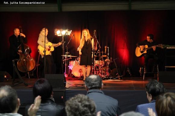 Duet Maja i Andrzej Sikorowscy oczarował krośniewicką publiczność