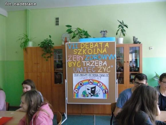 Żeby zdrowym być, trzeba umieć żyć. Debata w Gimnazjum nr 1
