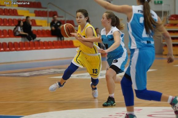 Kutnianki Mistrzyniami Województwa i z awansem do Ćwierćfinałów Mistrzostw Polski