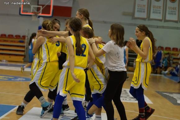 Kutnianki Mistrzyniami Województwa i z awansem do Ćwierćfinałów Mistrzostw Polski