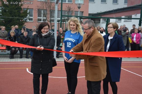 Wielofunkcyjne boisko w Kasprowiczu otwarte