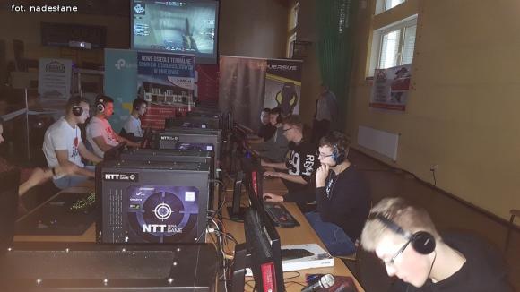 ZS nr 4 na Mistrzostwach Polski Szkół w E-sporcie