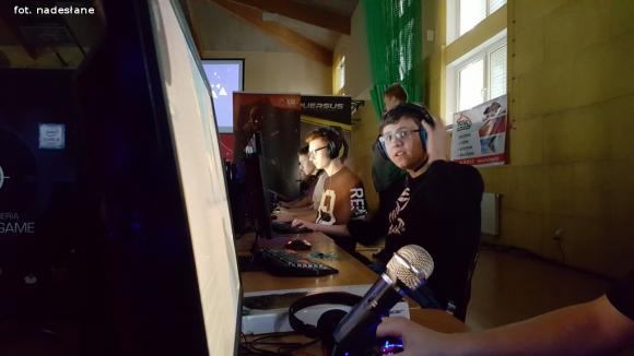 ZS nr 4 na Mistrzostwach Polski Szkół w E-sporcie