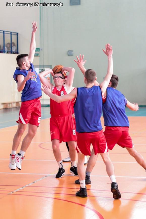 Sto lat Olimpiadom Specjalnym w Kutnie! Podsumowanie koszykarskich rozgrywek