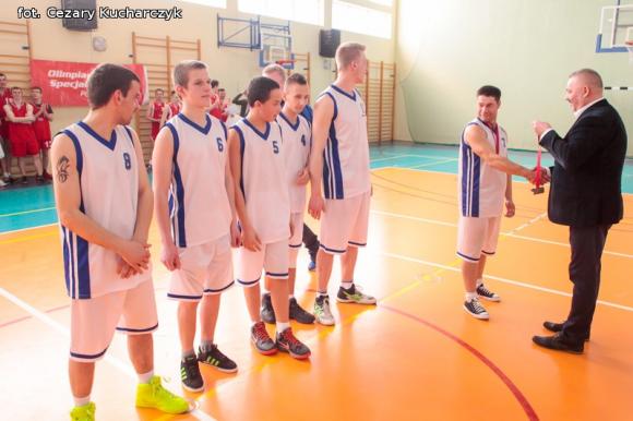 Sto lat Olimpiadom Specjalnym w Kutnie! Podsumowanie koszykarskich rozgrywek