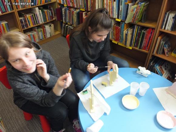 Kolorowe zające mają już domy :) Przyjdź na zajęcia 1 kwietnia