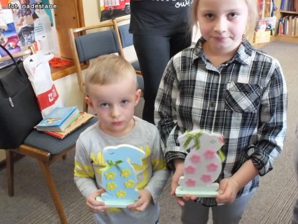 Kolorowe zające mają już domy :) Przyjdź na zajęcia 1 kwietnia