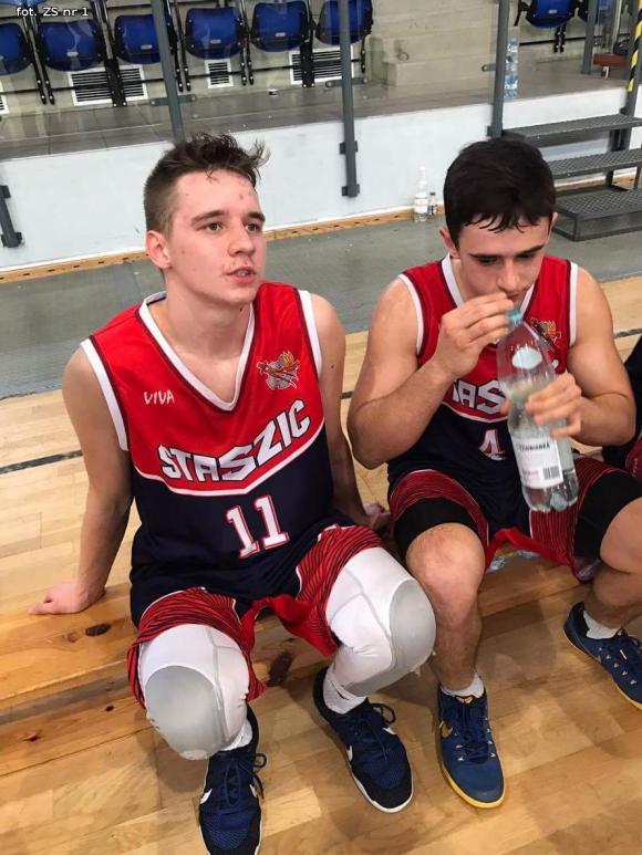 Staszic wicemistrzem województwa