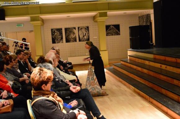 Światowy Dzień Teatru z dwoma spektaklami o nietuzinkowych kobietach