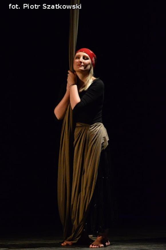 Światowy Dzień Teatru z dwoma spektaklami o nietuzinkowych kobietach