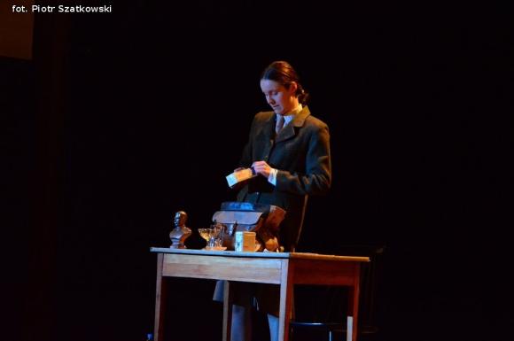 Światowy Dzień Teatru z dwoma spektaklami o nietuzinkowych kobietach