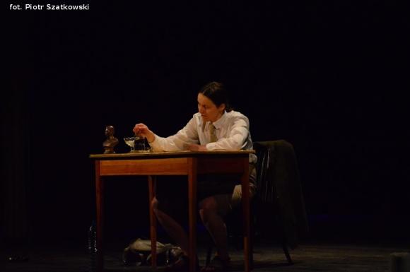 Światowy Dzień Teatru z dwoma spektaklami o nietuzinkowych kobietach