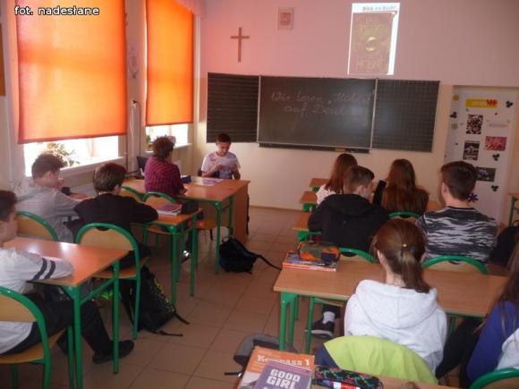  Czytanie Tolkiena w Gimnazjum nr 2 w Kutnie