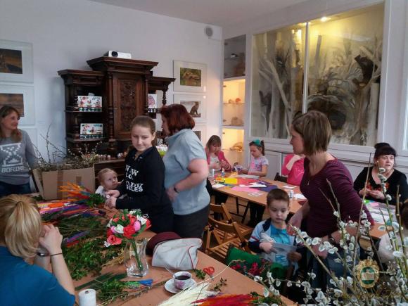 Wielkanocne warsztaty podczas Rodzinnej Niedzieli w Muzeum