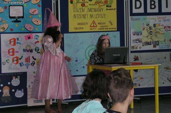 Bezpieczni  w cyberświecie