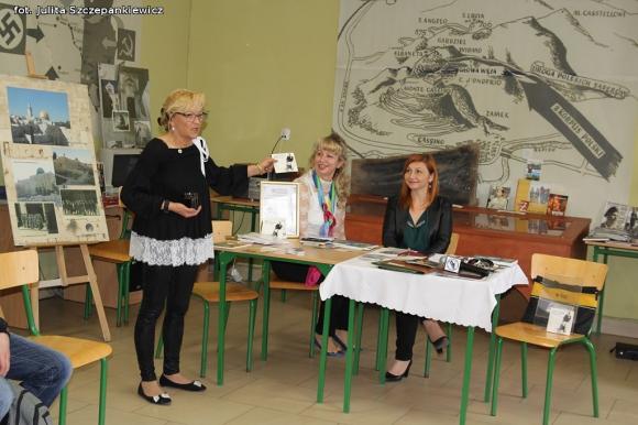 Krośniewice: Spotkanie z Yvette Popławską w Andersówce