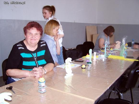 Kolorowe zające tym razem powstały w gminie Kutno