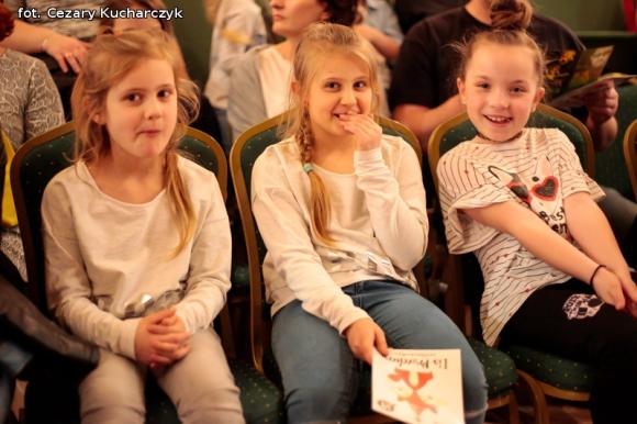 Premiery Teatru Puszek. Dobra zabawa i pouczający morał