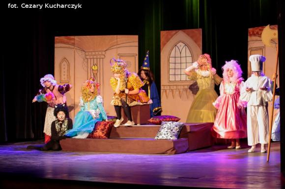 Premiery Teatru Puszek. Dobra zabawa i pouczający morał