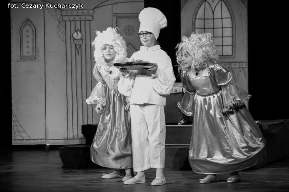 Premiery Teatru Puszek. Dobra zabawa i pouczający morał