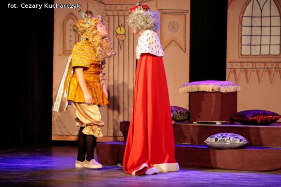 Premiery Teatru Puszek. Dobra zabawa i pouczający morał