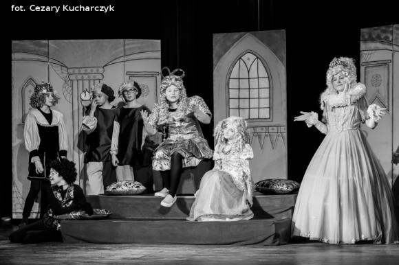 Premiery Teatru Puszek. Dobra zabawa i pouczający morał