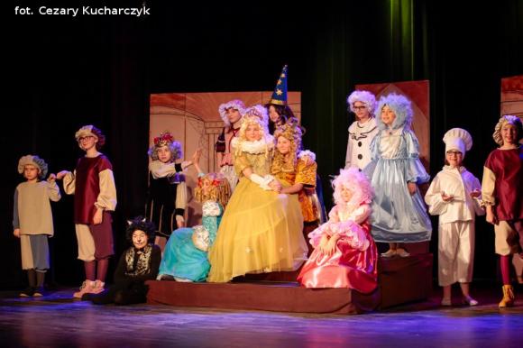 Premiery Teatru Puszek. Dobra zabawa i pouczający morał