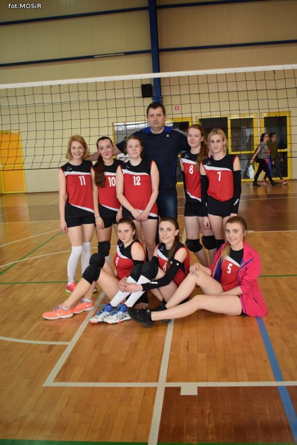 Szkoły z Żychlina najlepsze w siatkówce w ramach Licealiady