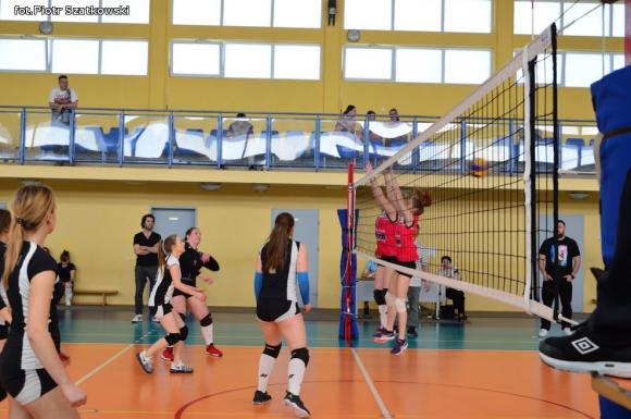  Wiosenny Turniej Siatkówki Kobiet wygrała Łęczyca Team