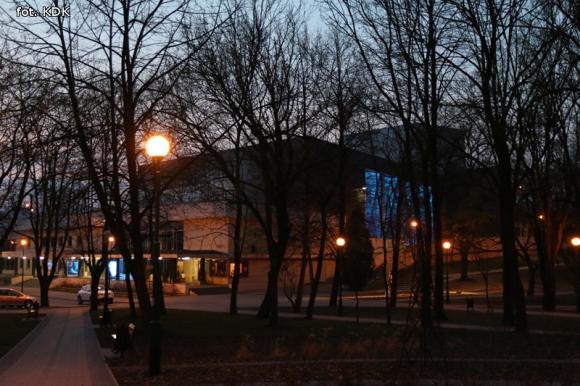 ŚWIATOWY DZIEŃ ŚWIADOMOŚCI AUTYZMU: Warsztaty plastyczne w środę