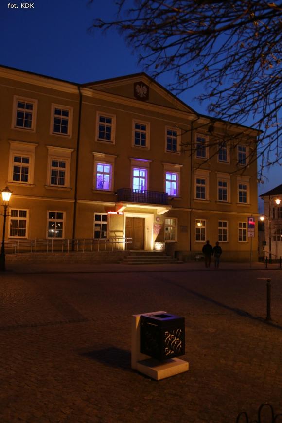 ŚWIATOWY DZIEŃ ŚWIADOMOŚCI AUTYZMU: Warsztaty plastyczne w środę