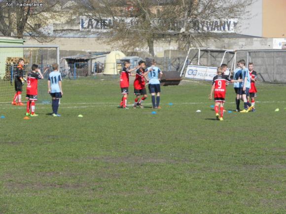 Róża Kutno lepsza od KS Kutno w Derbach Miasta