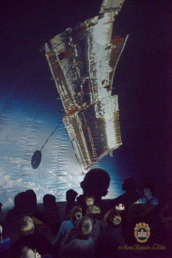 Mobilne planetarium w Muzeum